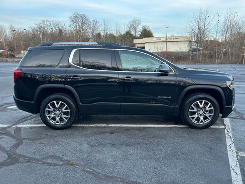Used 2023 GMC Acadia SLT w/ Technology Package image 6
