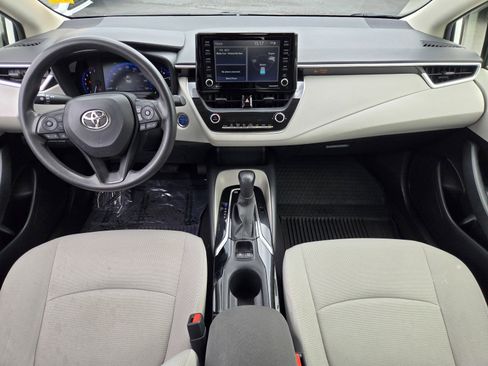Used 2022 Toyota Corolla LE FWD image 13