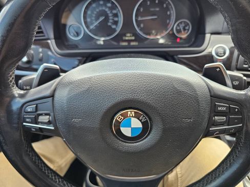 Used 2016 BMW 528i Sedan w/ Premium Package RWD image 17