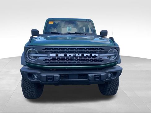 Used 2022 Ford Bronco Badlands AWD/4WD image 2