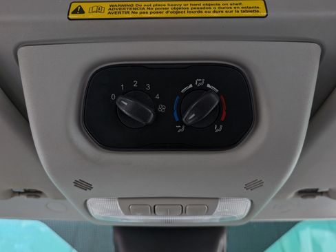 Used 2018 Ford Transit 350 XL RWD image 24