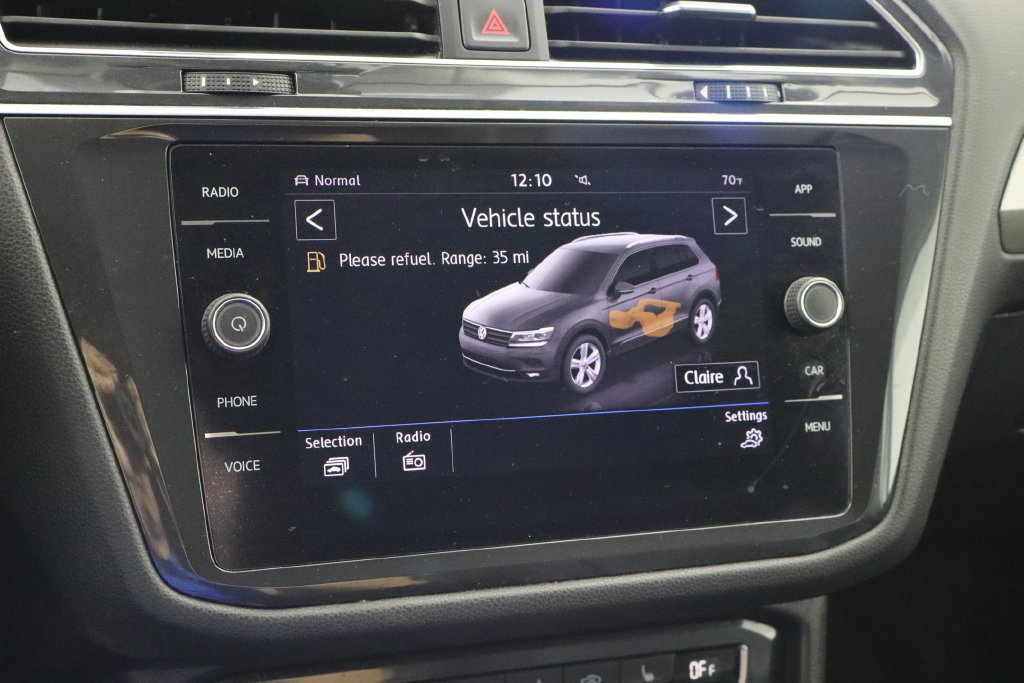 Used 2019 Volkswagen Tiguan SE AWD/4WD image 30