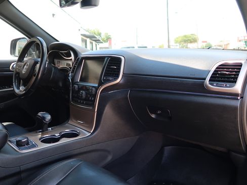 Used 2014 Jeep Grand Cherokee Limited AWD/4WD image 20