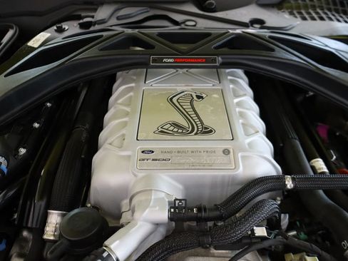 Used 2021 Ford Mustang Shelby GT500 w/ Carbon Fiber Track Pack RWD image 39