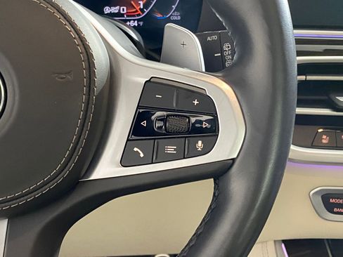 Used 2021 BMW X5 M50i image 30