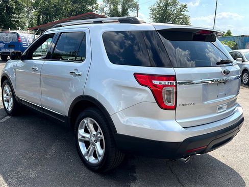 Used 2014 Ford Explorer Limited image 8