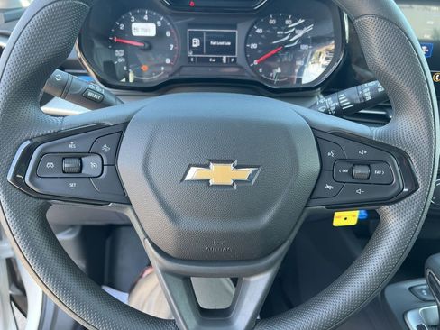 New 2026 Chevrolet Trax LS w/ LS Convenience Package FWD image 10