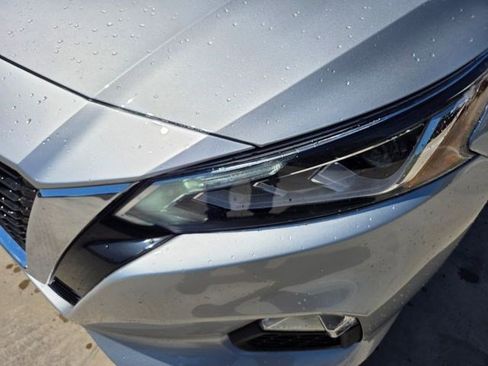 Used 2022 Nissan Altima 2.5 SV w/ SV Premium Package AWD/4WD image 21