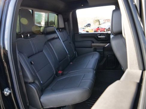 Used 2022 Chevrolet Silverado 2500 High Country w/ Z71 Off-Road Package image 37