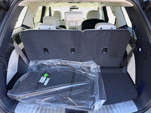 New 2026 Hyundai Palisade Calligraphy image 18