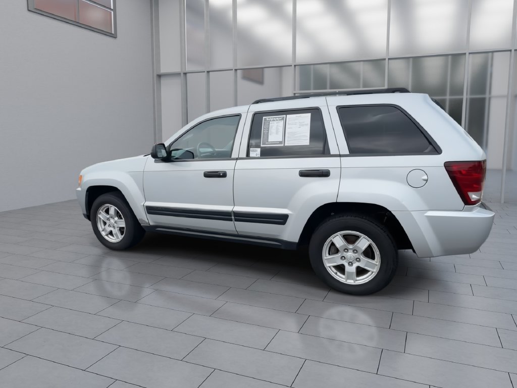 Used 2006 Jeep Grand Cherokee Laredo AWD/4WD image 6