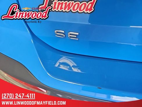 Used 2022 Volkswagen Taos SE AWD/4WD image 11