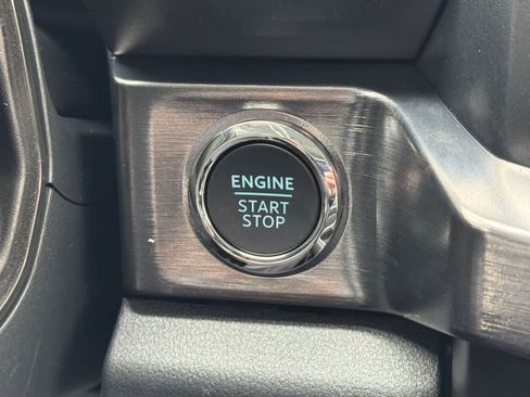 New 2026 Ford F350 Lariat w/ Black Appearance Package image 29