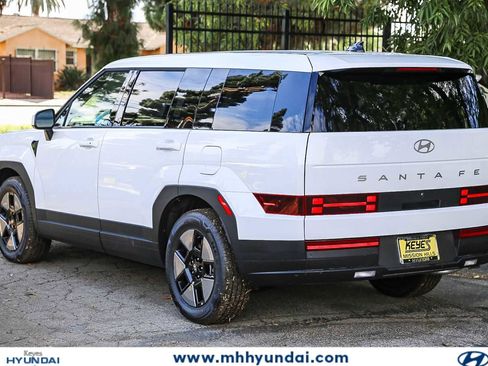 New 2026 Hyundai Santa Fe SE FWD image 8