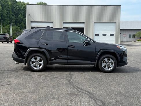 Used 2023 Toyota RAV4 XLE w/ Convenience Package AWD/4WD image 7