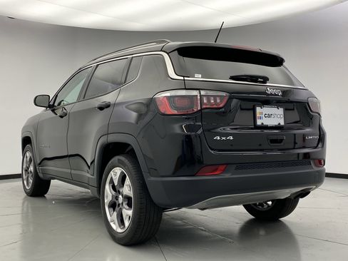 Used 2020 Jeep Compass Limited image 3