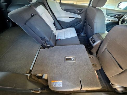 Used 2018 Chevrolet Equinox LT AWD/4WD image 49