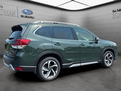 Used 2023 Subaru Forester Touring AWD/4WD image 4