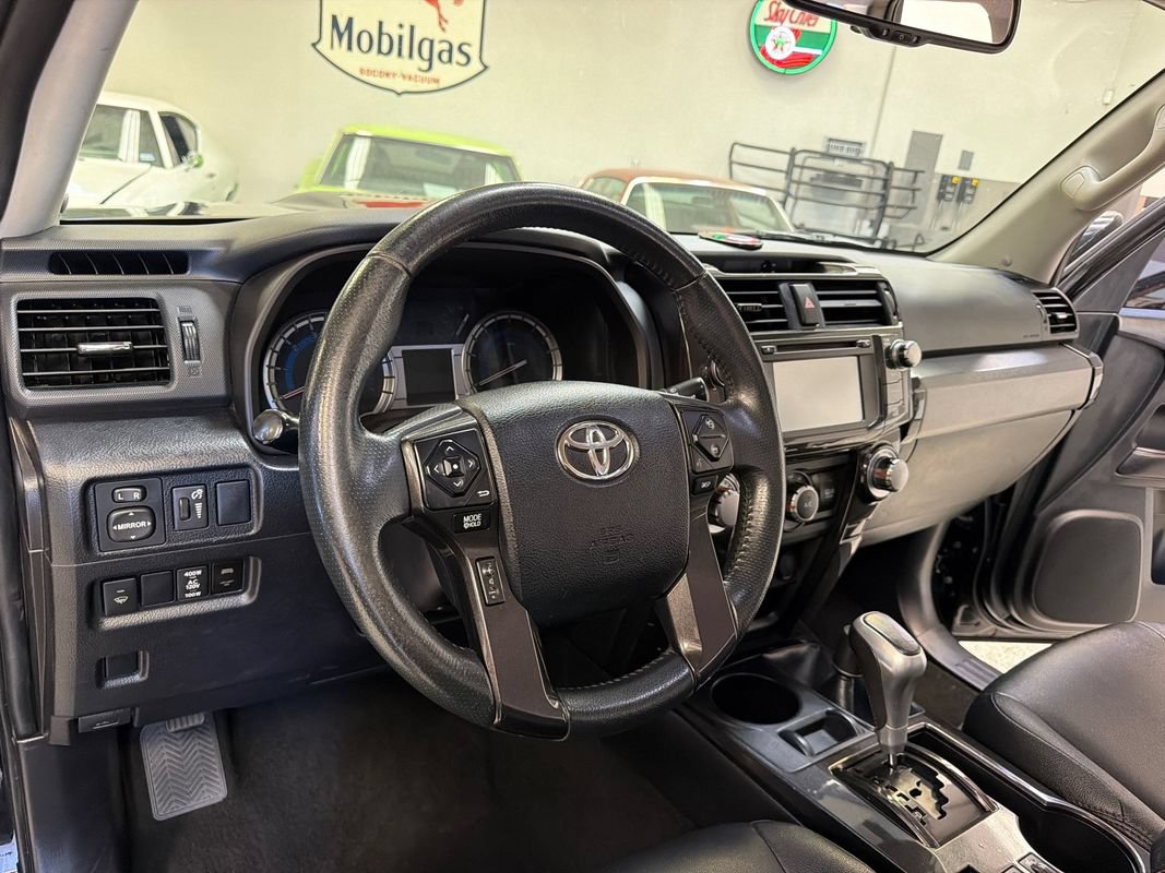 Used 2018 Toyota 4Runner TRD Pro AWD/4WD image 24