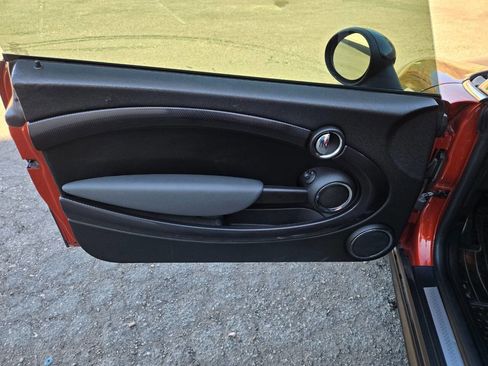 Used 2011 MINI Cooper S image 19