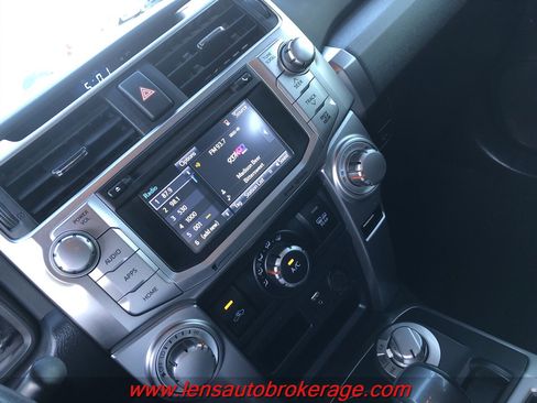 Used 2018 Toyota 4Runner SR5 image 16