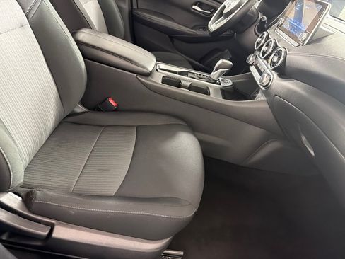 Used 2025 Nissan Sentra SV FWD image 22