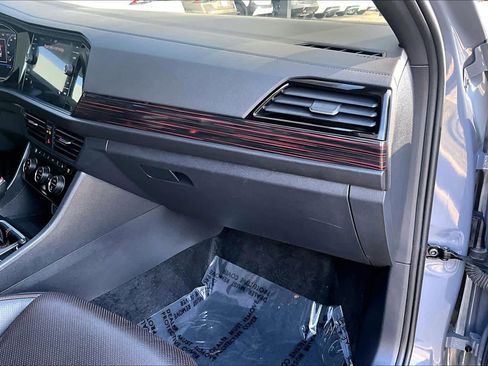 Used 2024 Volkswagen Jetta GLI Autobahn image 18