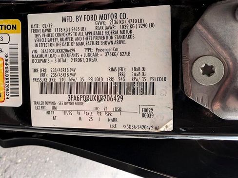 Used 2019 Ford Fusion Titanium image 33