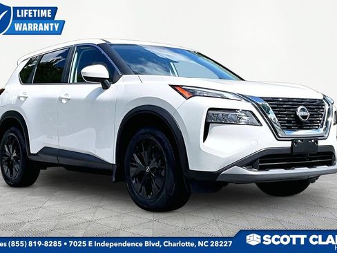 Used 2023 Nissan Rogue SV AWD/4WD image 1