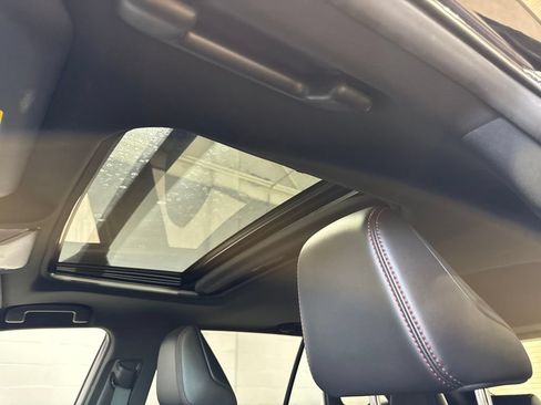 Used 2022 Toyota RAV4 XSE w/ Weather Package AWD/4WD image 18