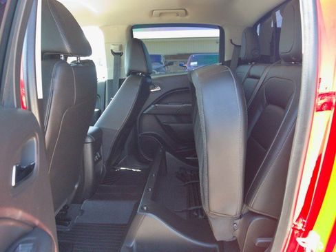 Used 2019 Chevrolet Colorado ZR2 w/ ZR2 Dusk Special Edition image 29