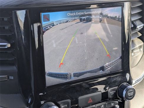 Used 2024 RAM 1500 Laramie image 20