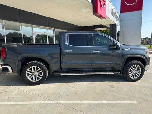 Used 2021 GMC Sierra 1500 SLT AWD/4WD image 8