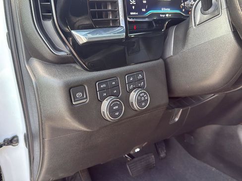 Used 2024 Chevrolet Silverado 3500 LT w/ Texas Edition AWD/4WD image 15
