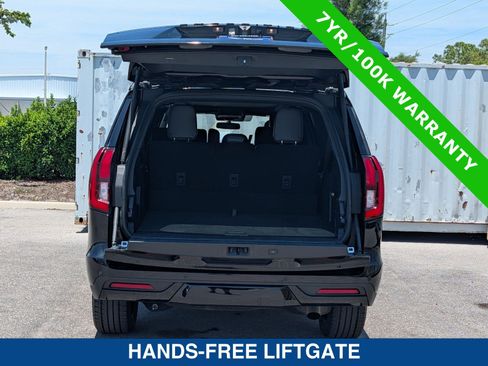 Used 2025 Ford Expedition Max Platinum w/ Stealth Appearance Package AWD/4WD image 16