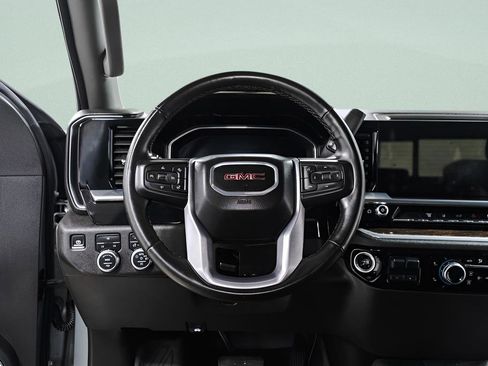 Used 2024 GMC Sierra 3500 SLE w/ SLE Value Package AWD/4WD image 11