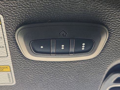 Used 2021 Jeep Wrangler Unlimited Sport image 17