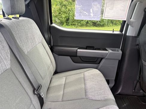 Used 2023 Ford F150 XLT AWD/4WD image 45
