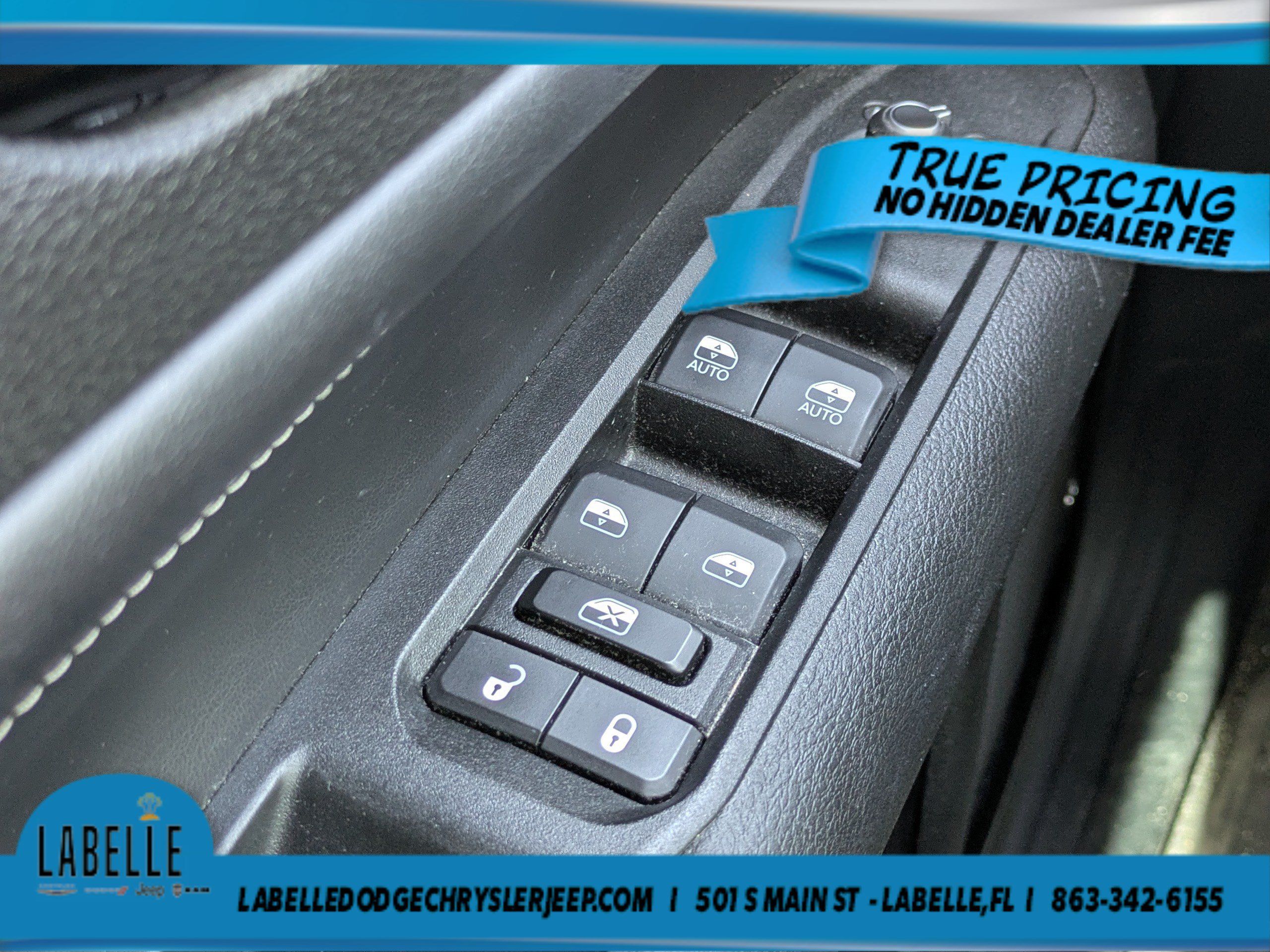 Used 2022 Jeep Compass Latitude FWD image 18
