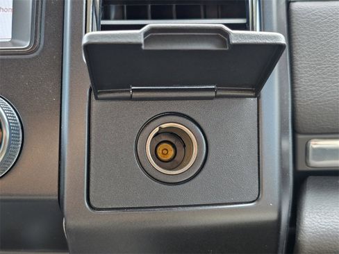 Used 2021 Ford Expedition Max Limited image 32