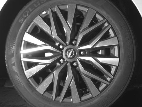 Used 2025 Nissan Altima 2.5 SV image 13