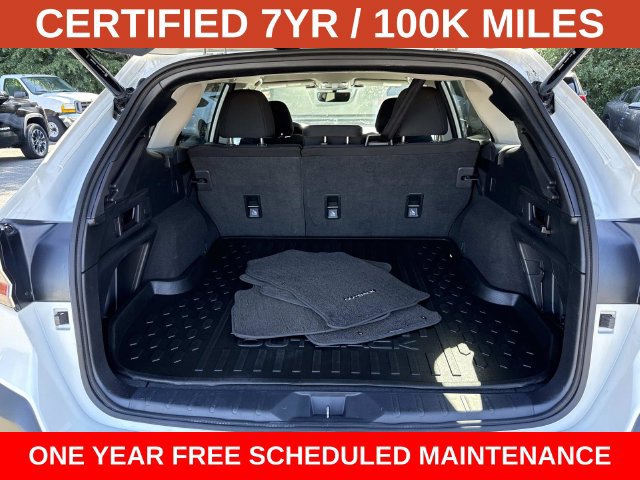 Used 2025 Subaru Outback Premium AWD/4WD image 12