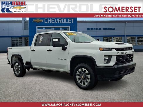 Used 2023 Chevrolet Silverado 2500 Custom image 1