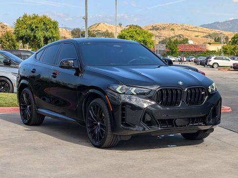 Certified 2025 BMW X6 M60i w/ Executive Package AWD/4WD image 3