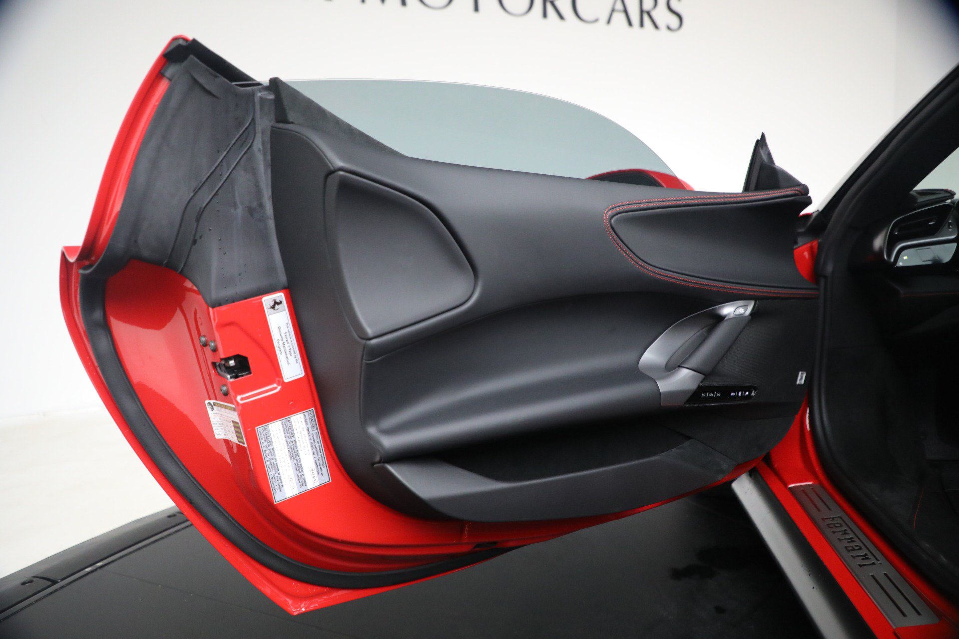 Used 2023 Ferrari SF90 Stradale AWD/4WD image 24
