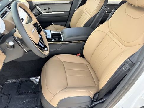 New 2026 Land Rover Range Rover Sport Dynamic SE AWD/4WD image 6