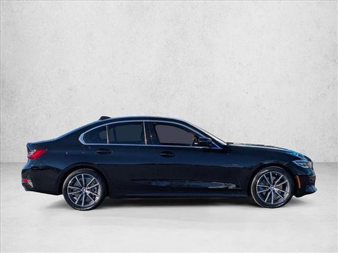 Used 2020 BMW 330i Sedan w/ Convenience Package image 4