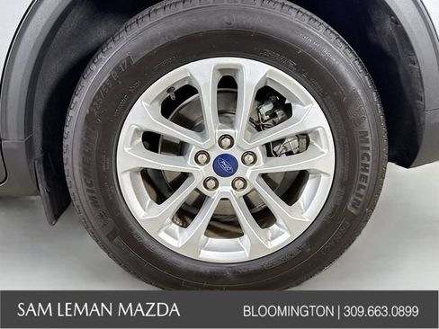 Used 2022 Ford Escape SE FWD image 28