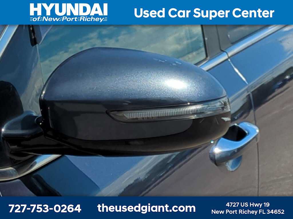 Used 2020 Kia Sportage EX FWD image 11