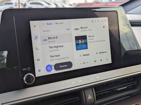 New 2026 Toyota Prius SE image 14